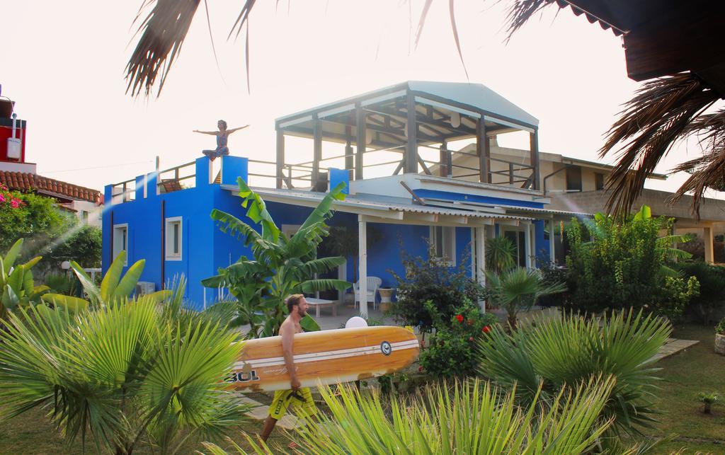 Floripa Surf House Bed and Breakfast Santa Maria Del Focallo Exterior foto